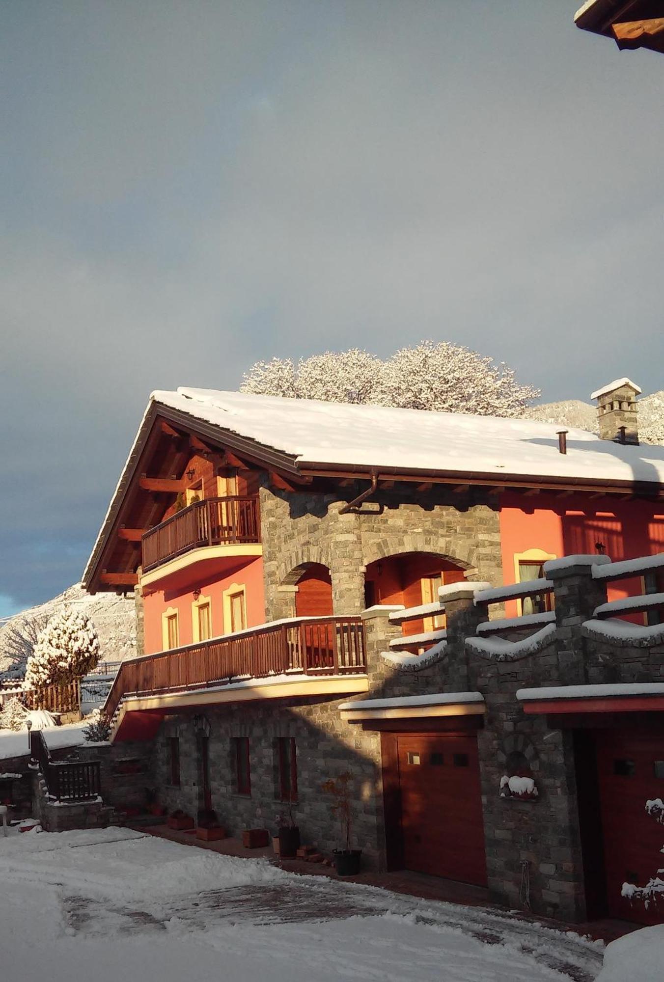 Les Vrais Rayons Otel Verrayes Dış mekan fotoğraf