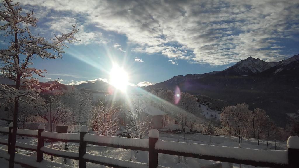 Les Vrais Rayons Otel Verrayes Dış mekan fotoğraf