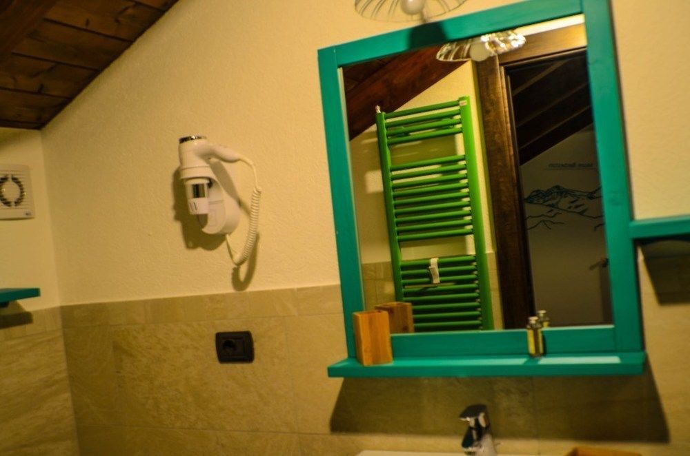 Les Vrais Rayons Otel Verrayes Dış mekan fotoğraf